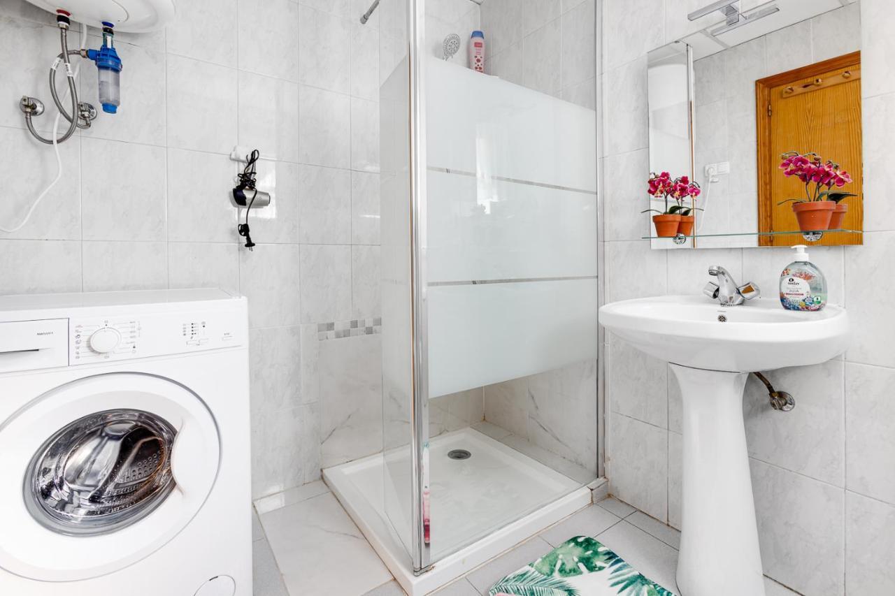 Apartment Studio Relax Almudena Torrevieja Eksteriør billede